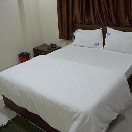 Royal Star Hotels Bangalore Luaran gambar