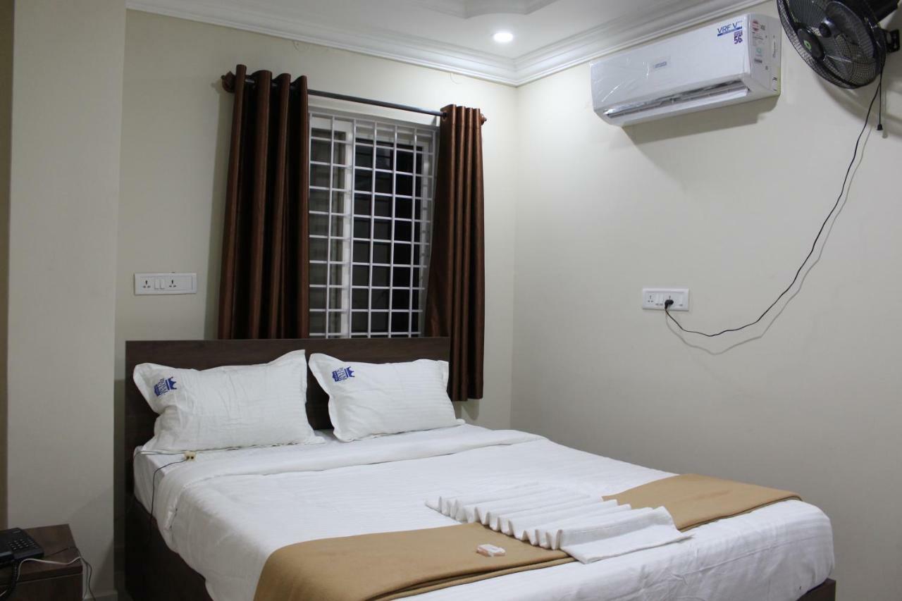 Royal Star Hotels Bangalore Luaran gambar