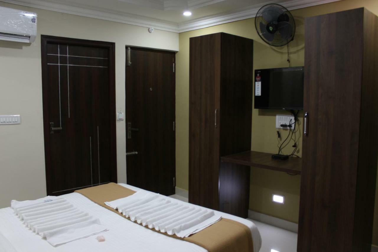 Royal Star Hotels Bangalore Luaran gambar