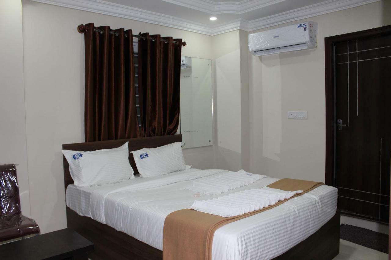 Royal Star Hotels Bangalore Luaran gambar
