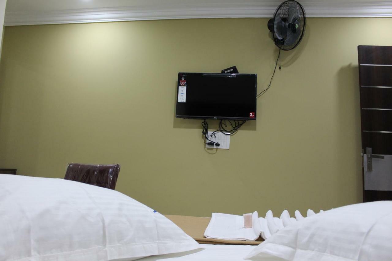 Royal Star Hotels Bangalore Luaran gambar
