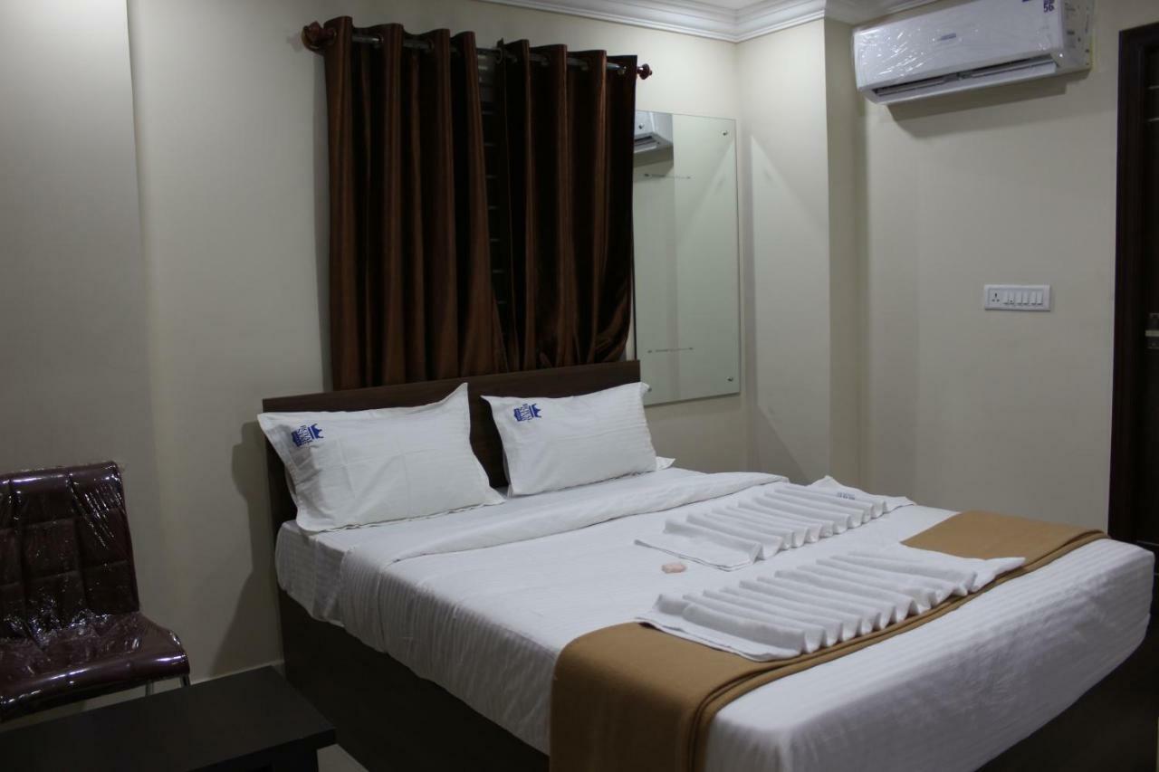Royal Star Hotels Bangalore Luaran gambar