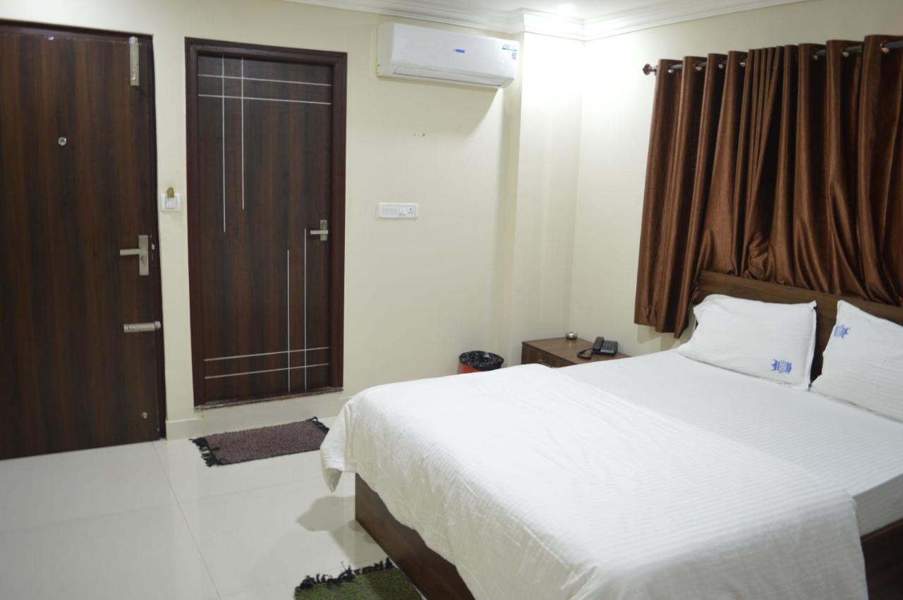 Royal Star Hotels Bangalore Luaran gambar