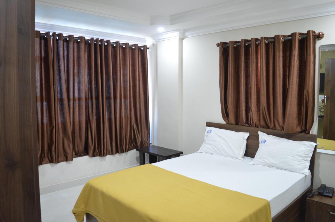 Royal Star Hotels Bangalore Luaran gambar